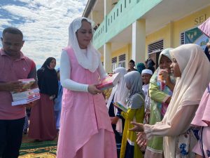 Kadiknas Taliabu dan Siswa-Siswi SD Negeri Bobong Gelar Dzikir dan Sholawat Bersama