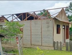 Puluhan Rumah Rusak Parah Diterjang Puting Beliung
