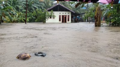 Cuaca Ekstrim, Banjir Rendam Sejumlah Rumah di Ternate