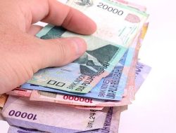 Aneh, Warga Diluar Desa Wayasipang Bisa Terima BLT Dari Kades