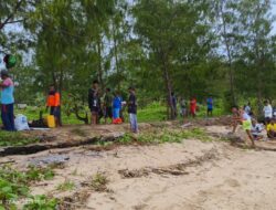 Dihantam Cuaca Buruk, Longboat Dari Bobong Tenggelam