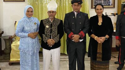 KSAD Maruli Simanjuntak Dianugerahi Gelar Kapita Ahi Besi Malamo Dari Sultan Ternate