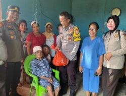 Sambut HUT Bhayangkara, Polsek Bacan Bagikan Sembako
