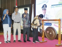 Wabup Taliabu Buka Kongres HMT Ke-IV di Luwuk Sulawesi Tengah