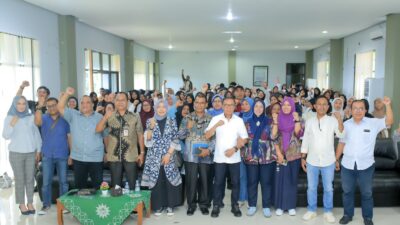 Temu Mahasiswa Halteng, Bupati Ikram Tegaskan Beasiswa Bukan Hak Tapi Kebijakan