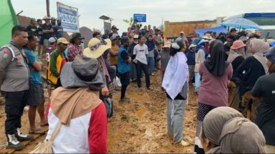 Warga Blokade PT MAI, Aktifitas Mining Lumpuh Total